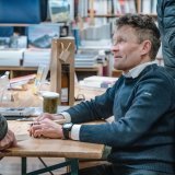 Sylvain Tesson a enchaîné les signatures durant plus de 3 heures mercredi 31 janvier à Sion, à la librairie "La Liseuse".
